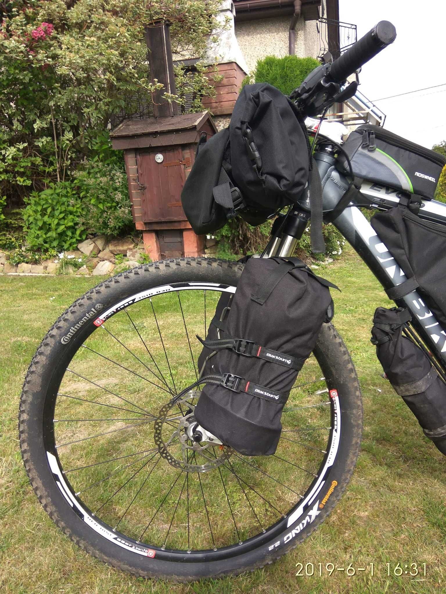 Bikepacking kieszen na przedni widelec