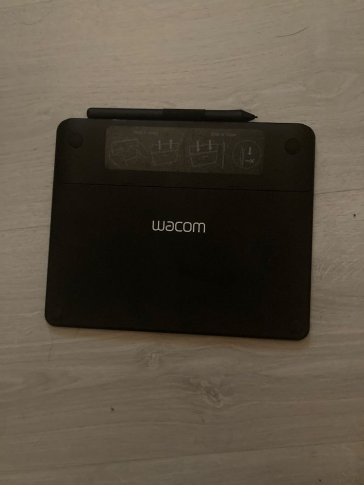 Графічний планшет Wacom