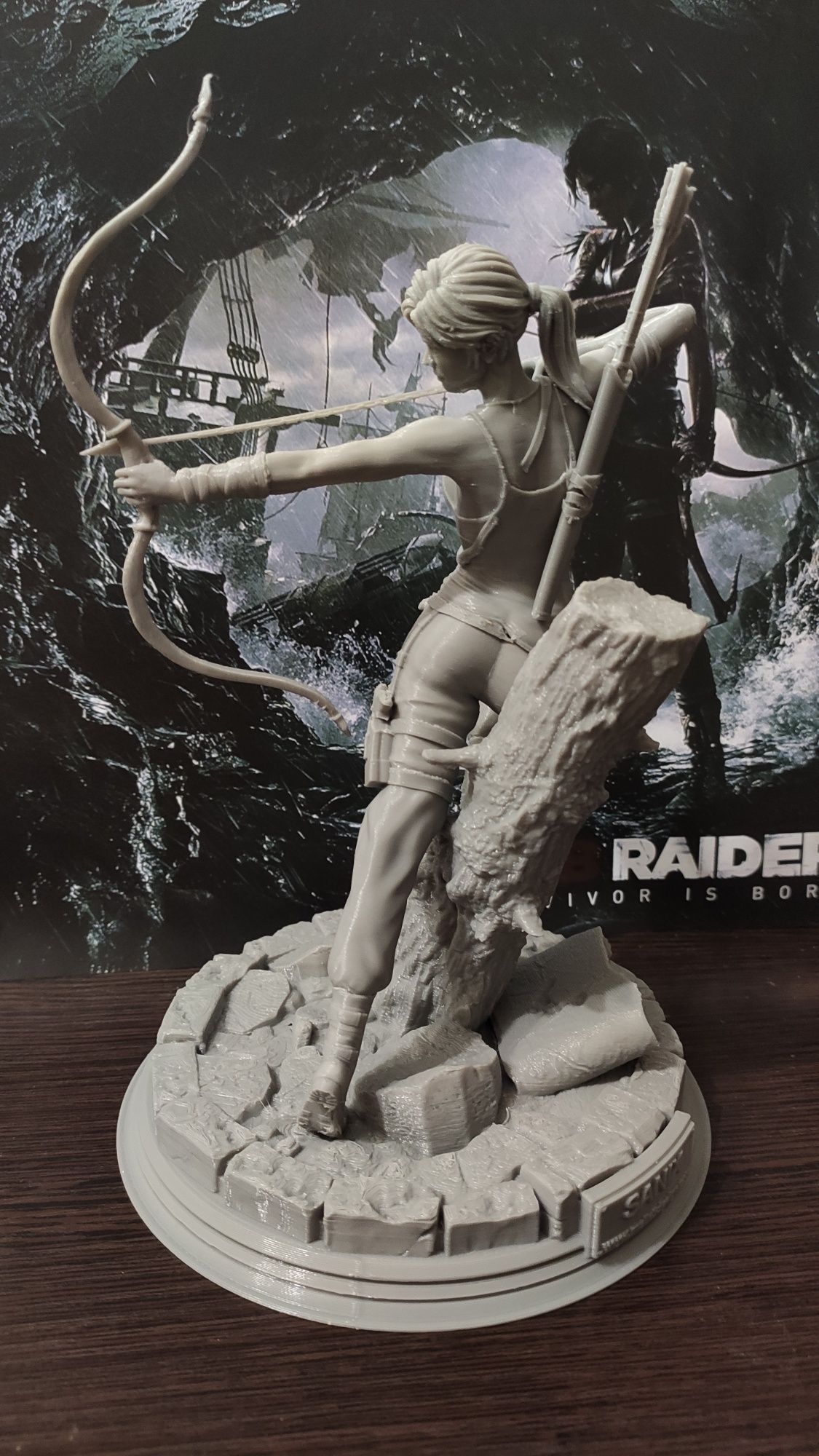 Lara Croft Tomb Raider Лара Крофт Расхитительница Гробниц 22см