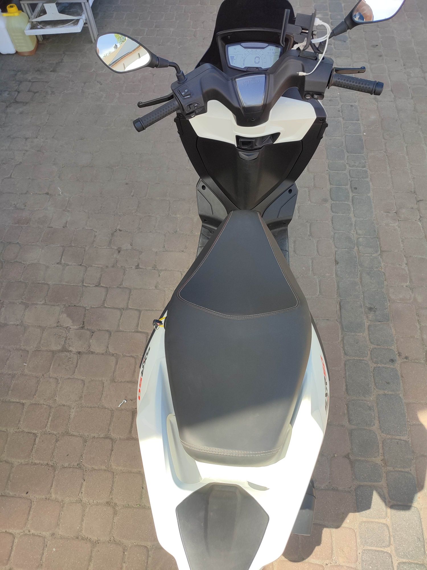 Aprilia sxr 23r na gwarancji po pierwszym płatnym przeglądzie