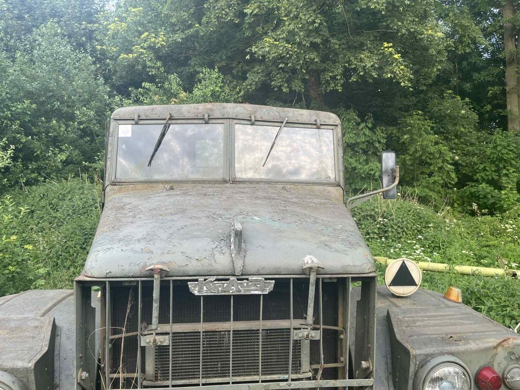 KRAZ w całości albo na części