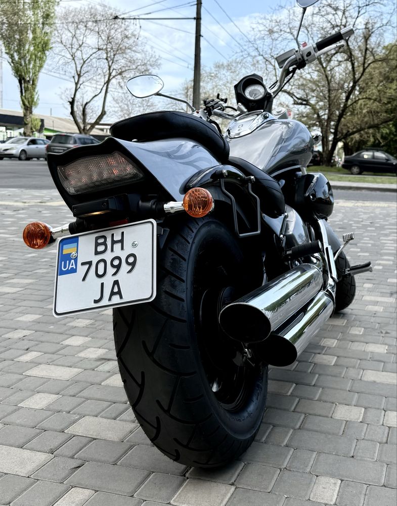 Очень красивый мот Suzuki Boulevard