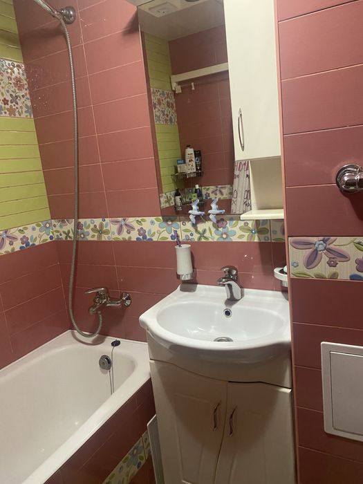 Здам 1 кім. квартиру біля метро Мінська, вул. Івасюка, 27А