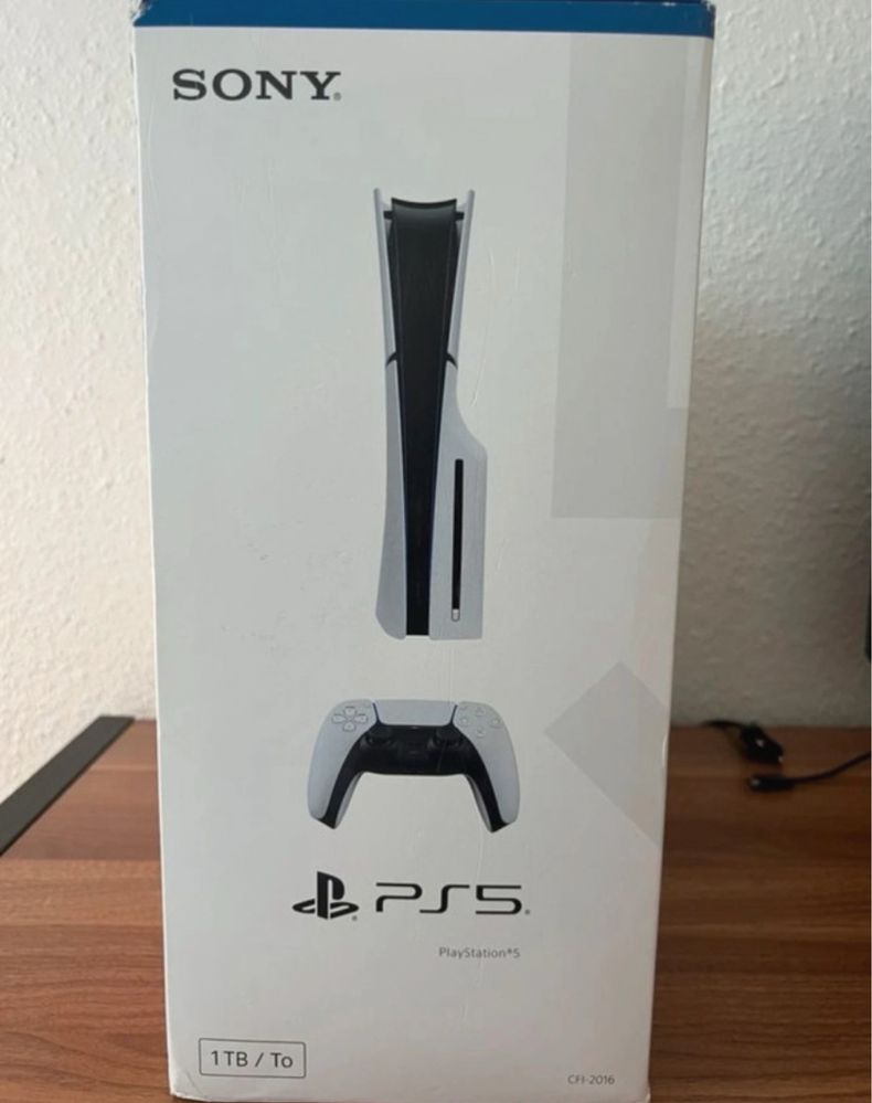 PlayStation 5 Slim Standard 1TB