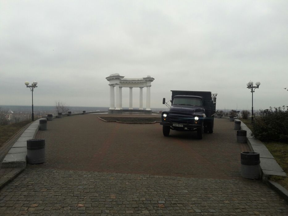 Пісок. Щебінь. Гранвідсів. Асфальт. Чернозем. Перегній. Доставка.