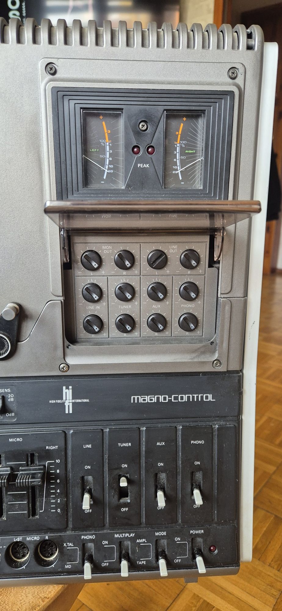 Magnetofon szpulowy Philips N4506