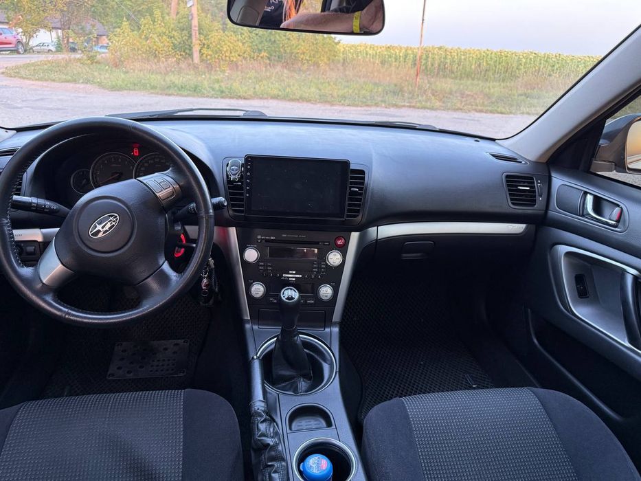 Продам власне Субару