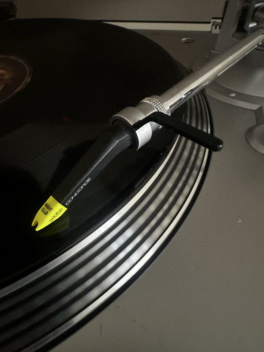 2 gira discos Stanton STR8-30