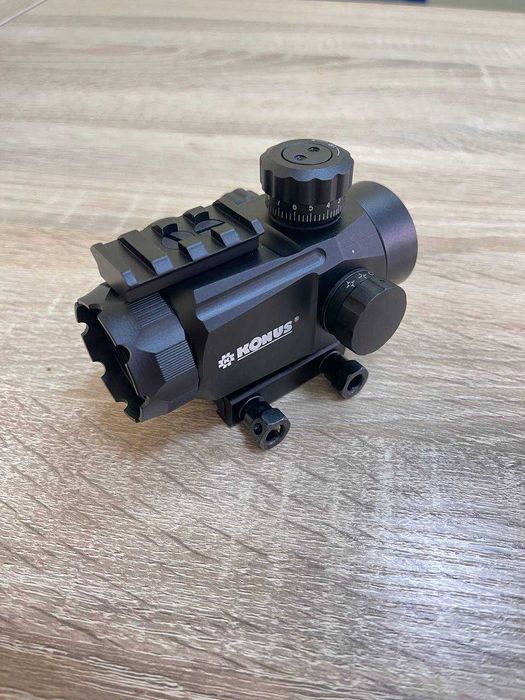 Коліматорний приціл KONUS KONUSIGHT 1x35