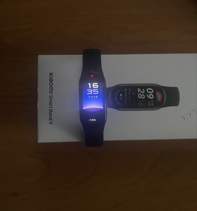 Фітнес браслет MI bend 9