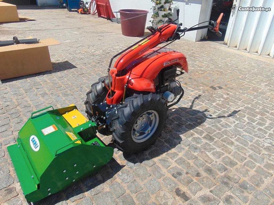 Motocultivador Valpadana Blitz 120 (14CV) +capinadeira nova +frese