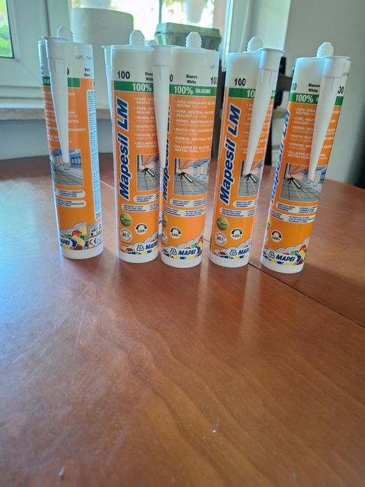 Mapei  silikon biały