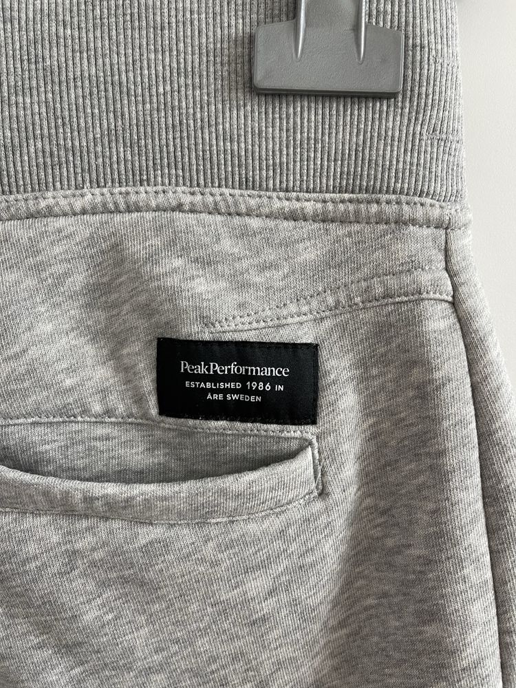 Spodnie dresowe damskie Peak Performance, rozm. S, model: W Sweat P