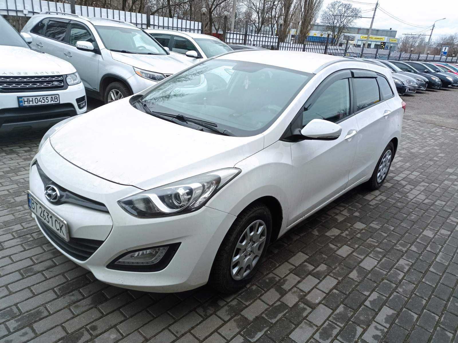 Hyundai i30 2014  року 1,6 л./дизель