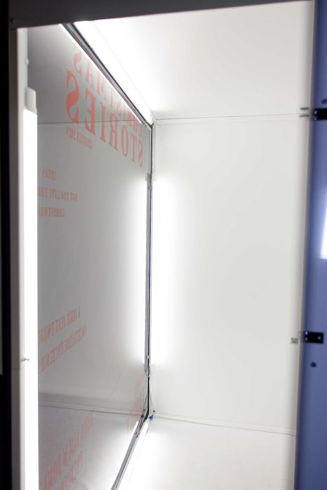 SPRZEDAM-Fotobudkę do zdjęć ,kabina Fotobox na wesele eventy