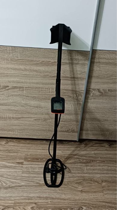 Wykrywacz metali QUEST X5