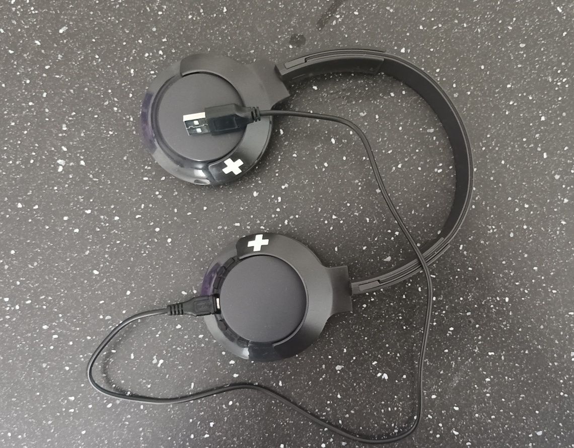 Słuchawki bezprzewodowe  Philips SHB 3075