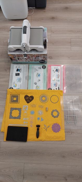 Sizzix Big Shot Plus + dużo bonusów