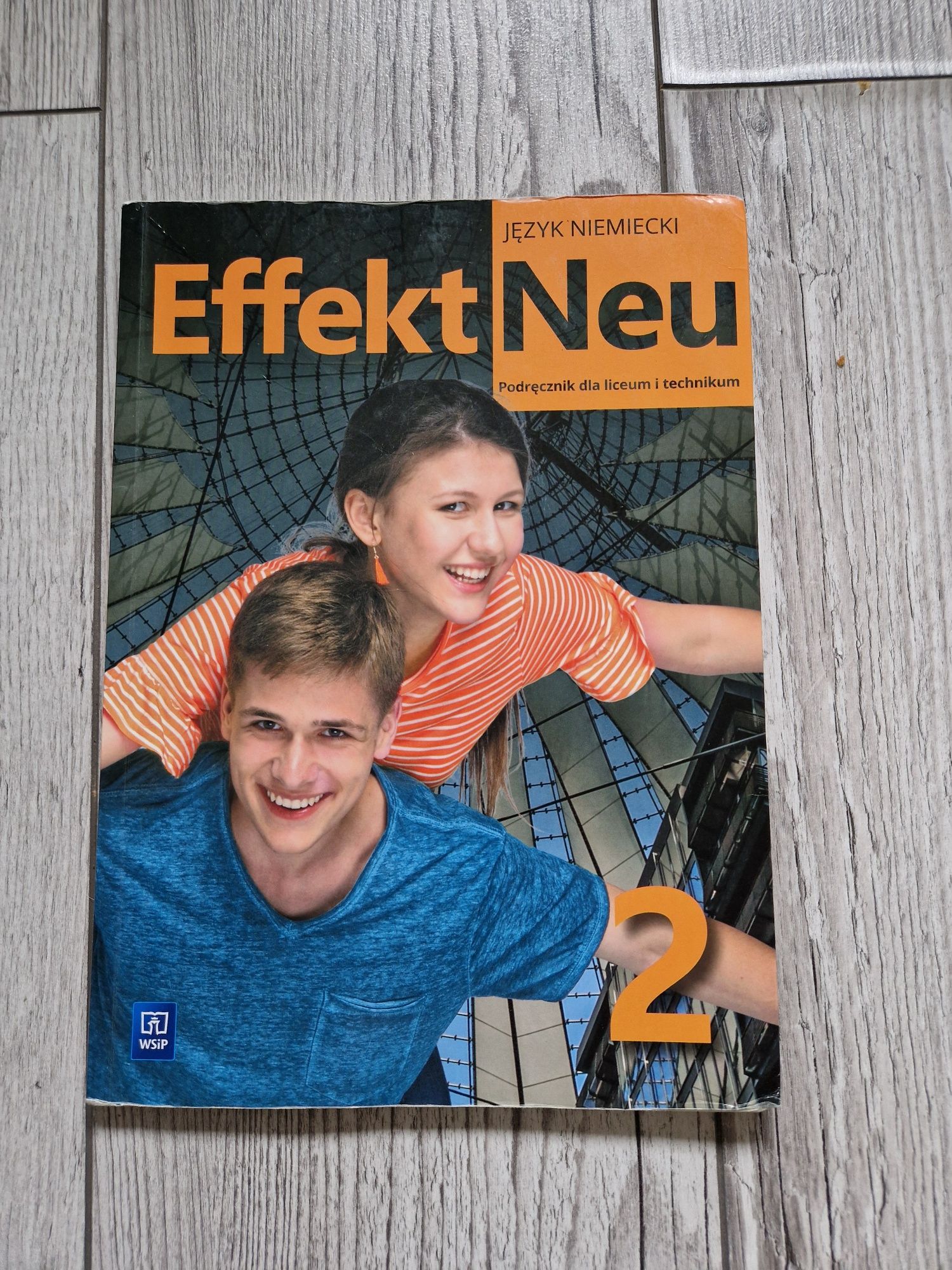 Podręcznik Effekt Neu do klasy 2 szkoły średniej