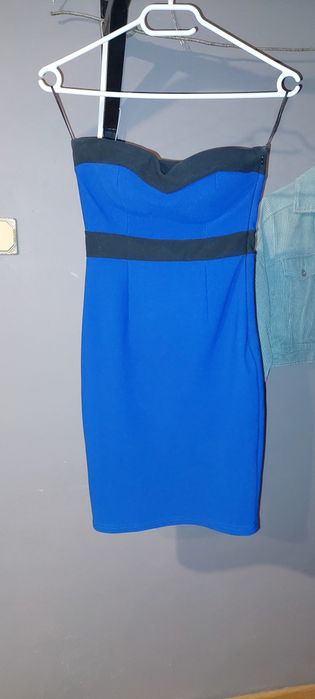 Sukienka obcisła okazyjna