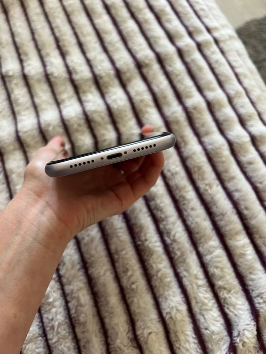 iPhone 11 64GB, колір фіолетовий