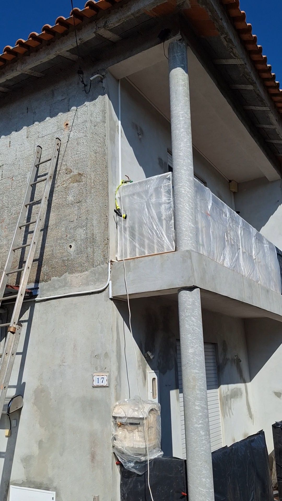 Pinturas interiores e exteriores