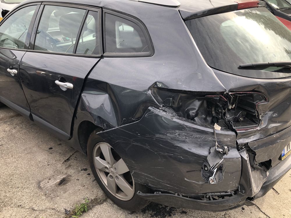 Renault Megane Grandtour; VAT; Uszkodzony