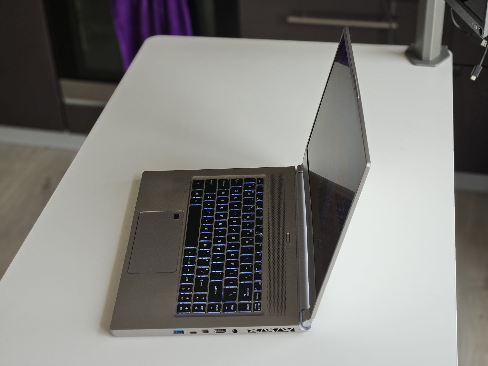 Игровой Ноутбук MSI P65 Creator 9SE i7 9750H - 32GB  1TB SSD  RTX2060