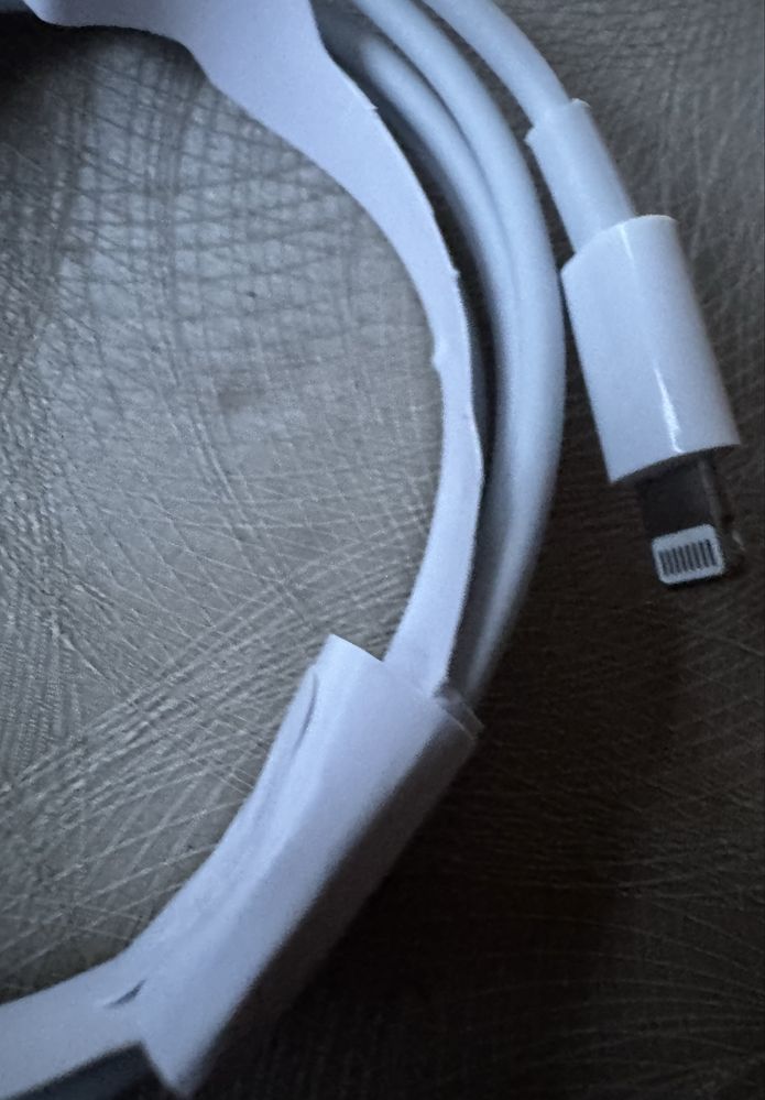 Nowy Kabel USB-C do Lightning,