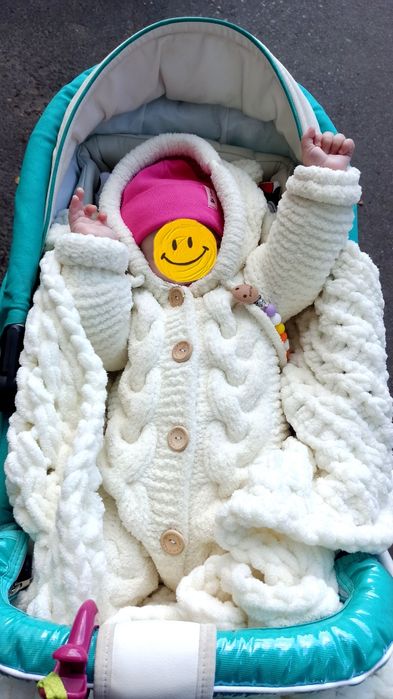 Комбинезон вязаный от 0-9 месяцев+шапочка, пинетки, пряжа Alize