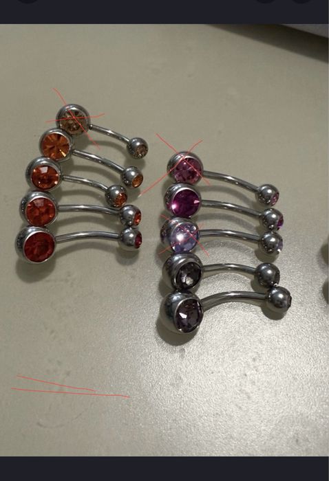 Пірсинг для пупка