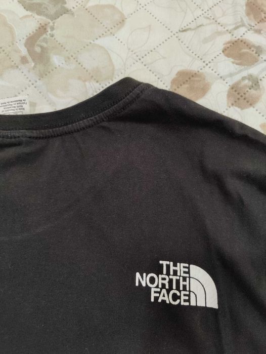 T-shirt North Face tam. XL em excelente estado