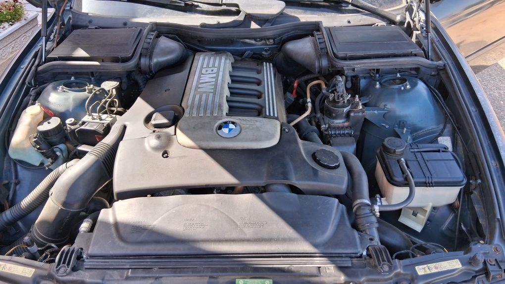 Vende-se bmw 525D em bom estado