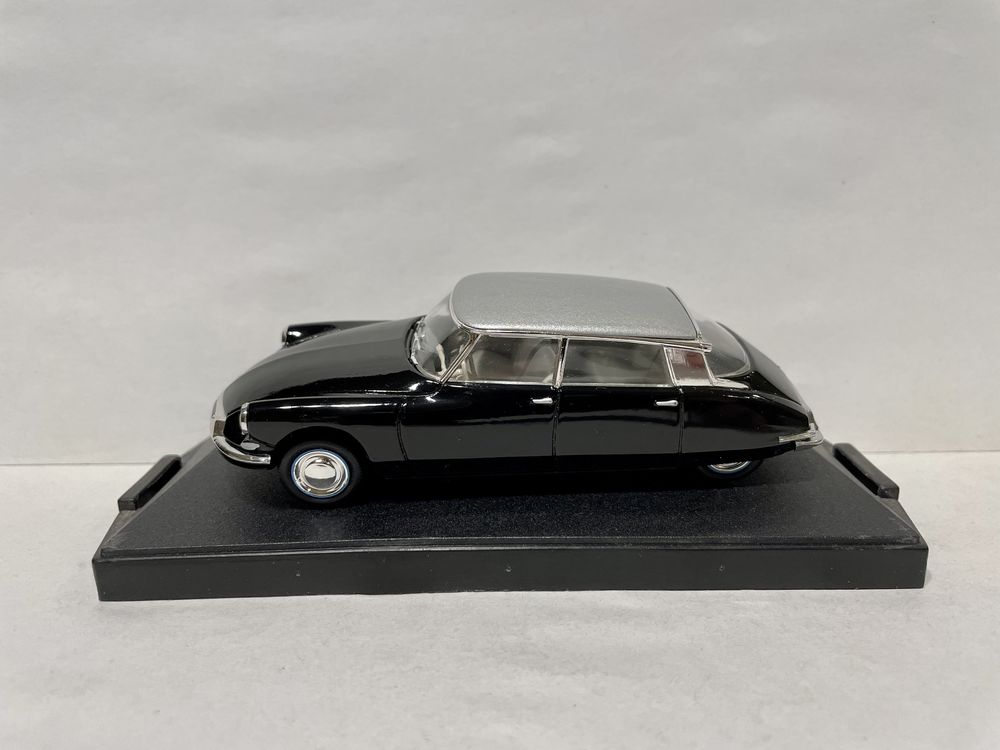 Citroen DS 1:43 Vitesse, Kultowe Auta PRL