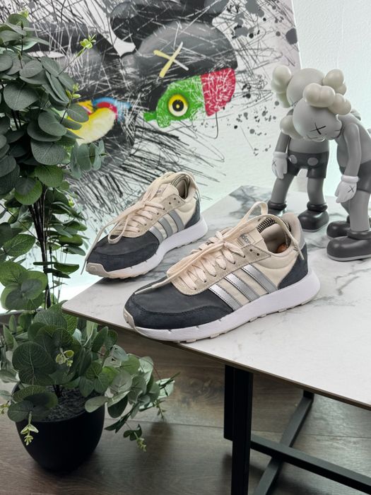 Кросівки Adidas Run 60S 36.5 розмір Е6709