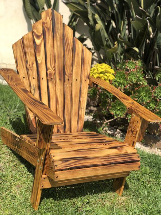 Cadeirao feito em paletes