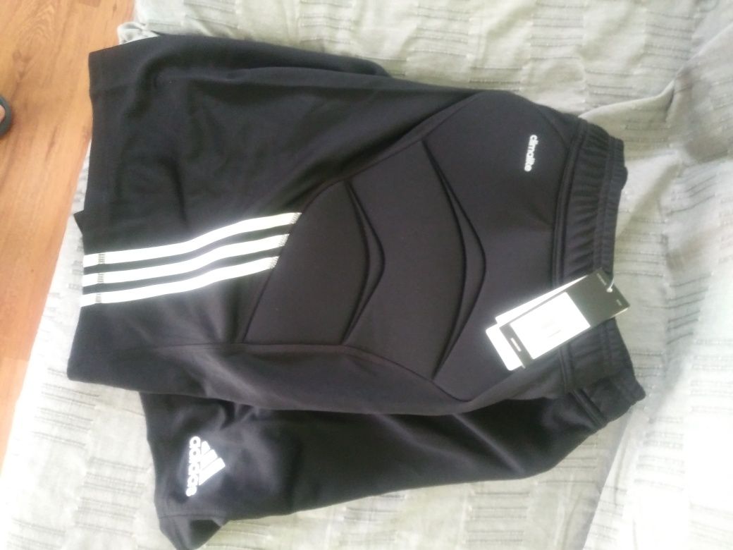 Spodenki dla bramkarza adidas tierro13 rozm.XXL