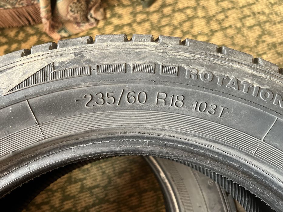 Продам резину 235/60/18R