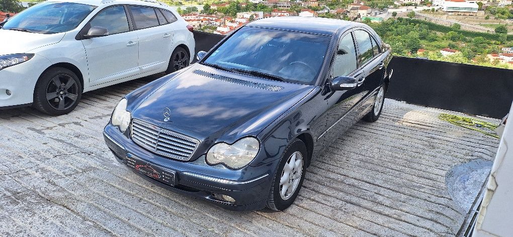 Mercedes-Benz c220 cdi Nacional