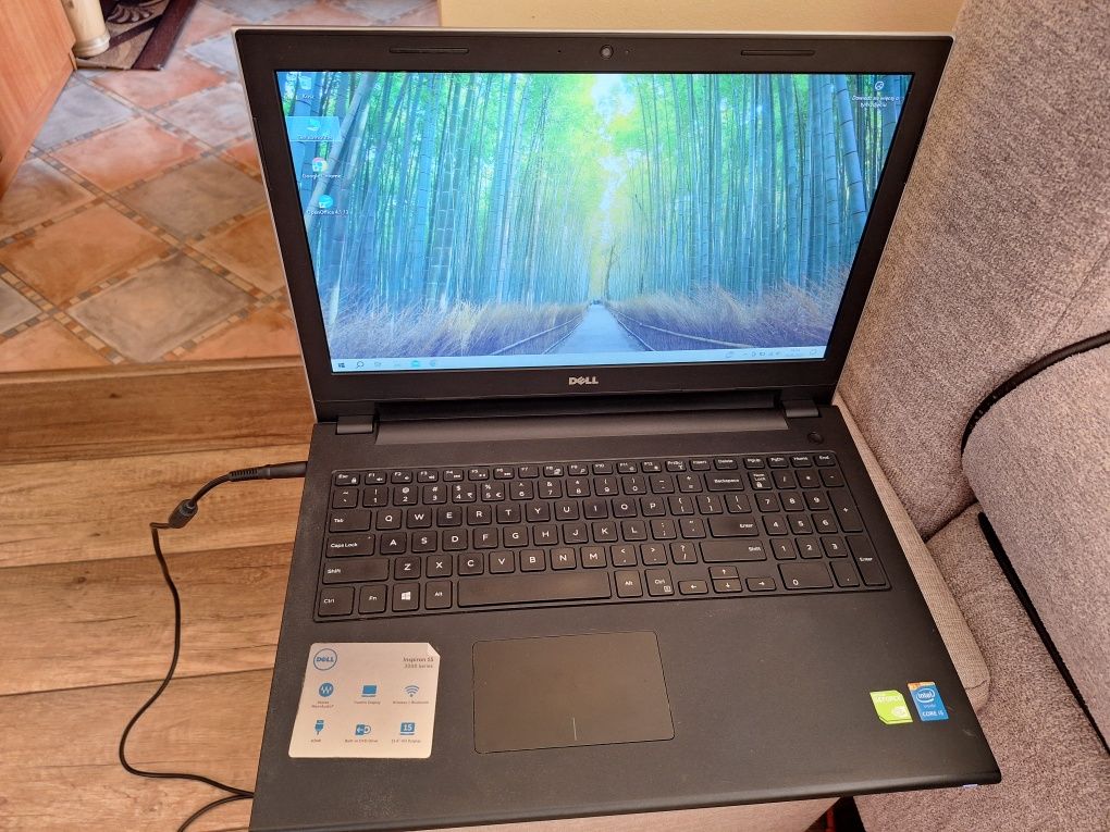 Dell Inspiron 15