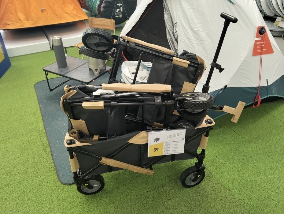 Material de campismo mesa, cadeira e carro