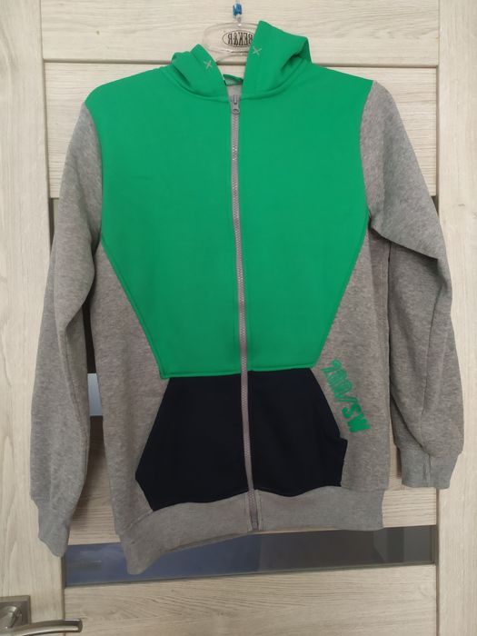 Sprzedam bluzę 158/164