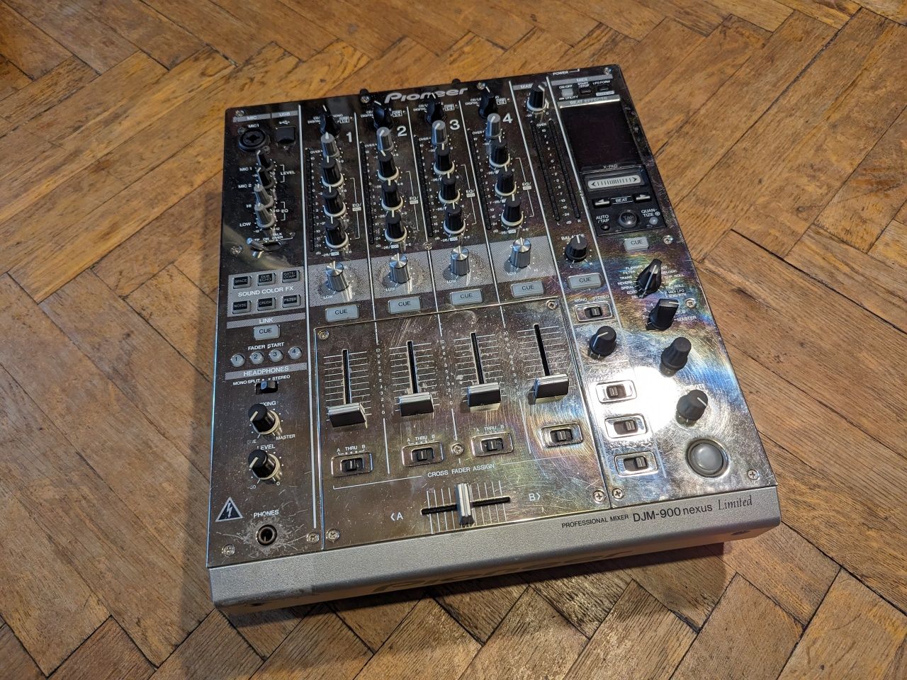 Pioneer DJM900 Nexus Limited