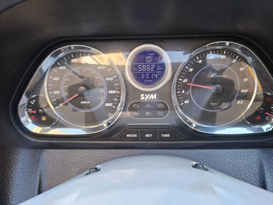 Mota MAX SYM 400i