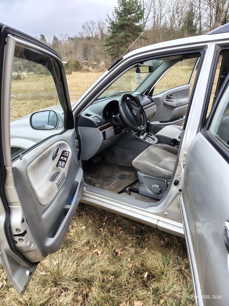 Suzuki Grand Vitara XL7 2004r. 2.7 184km LPG automat