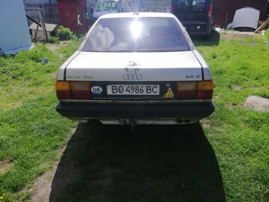 Ауді 100 с3 2.2 газ