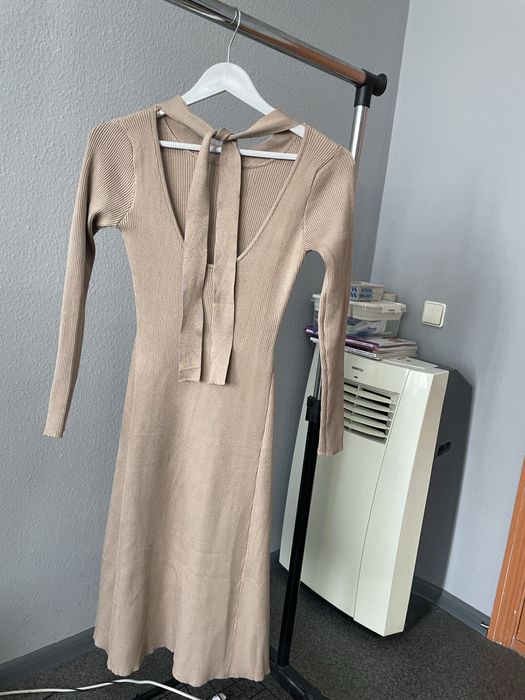 Сукня/плаття в рубчик