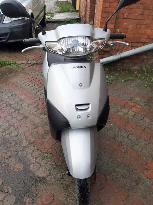 Хонда такт 2015 г 4х тактный пробег 3600 км.