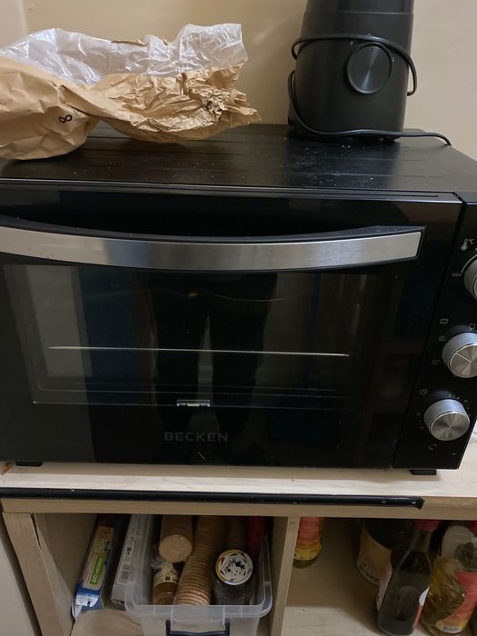 Vende se forno electico