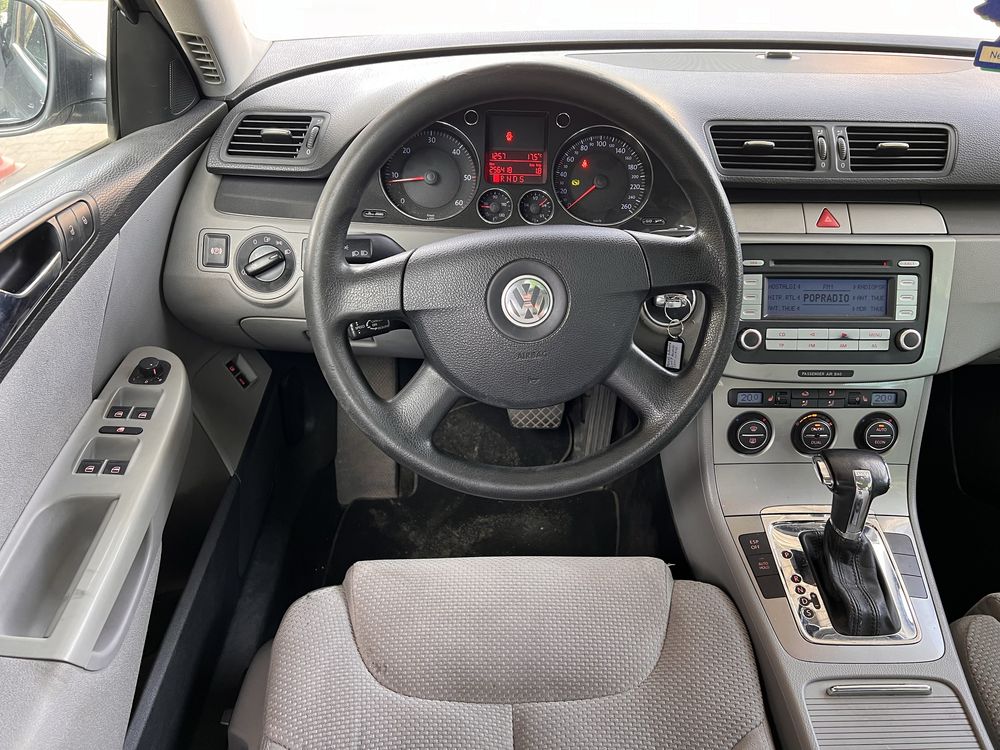 Volkswagen Passat 2,0 Diesel  * AUTOMAT * bez rdzy * Klima * ZADBANY